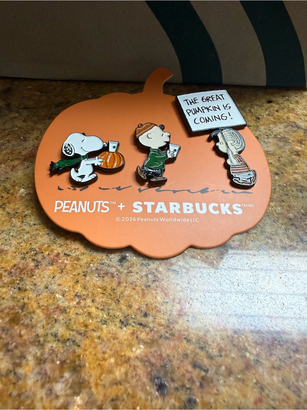 Starbucks Limited Edition Snoopy Glass Cup and Pin Set - Picture 10 of 16
